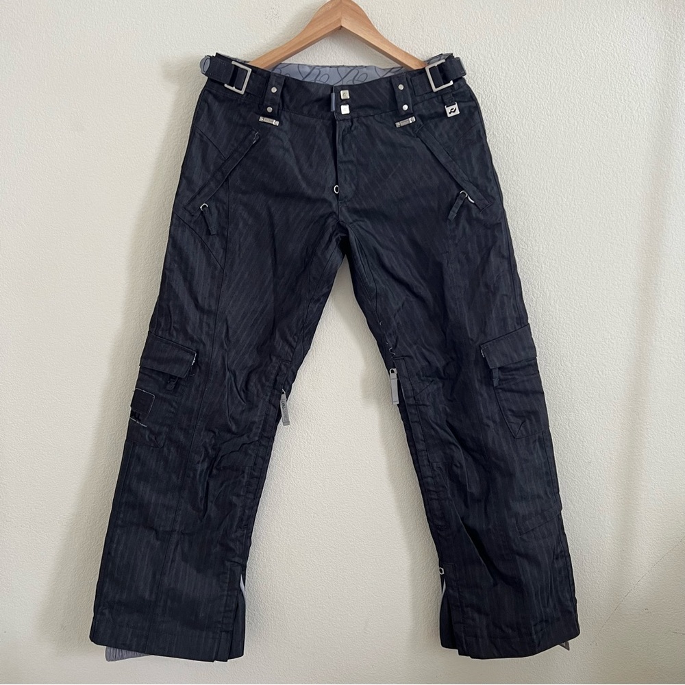 Woman’s Snowboarding Pants